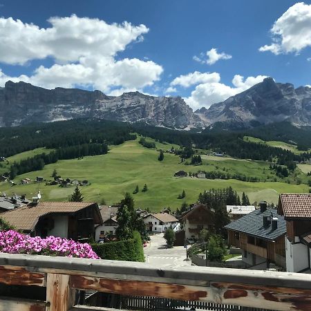 Chalet Stefan - Apartments ラ・ヴィッラ エクステリア 写真