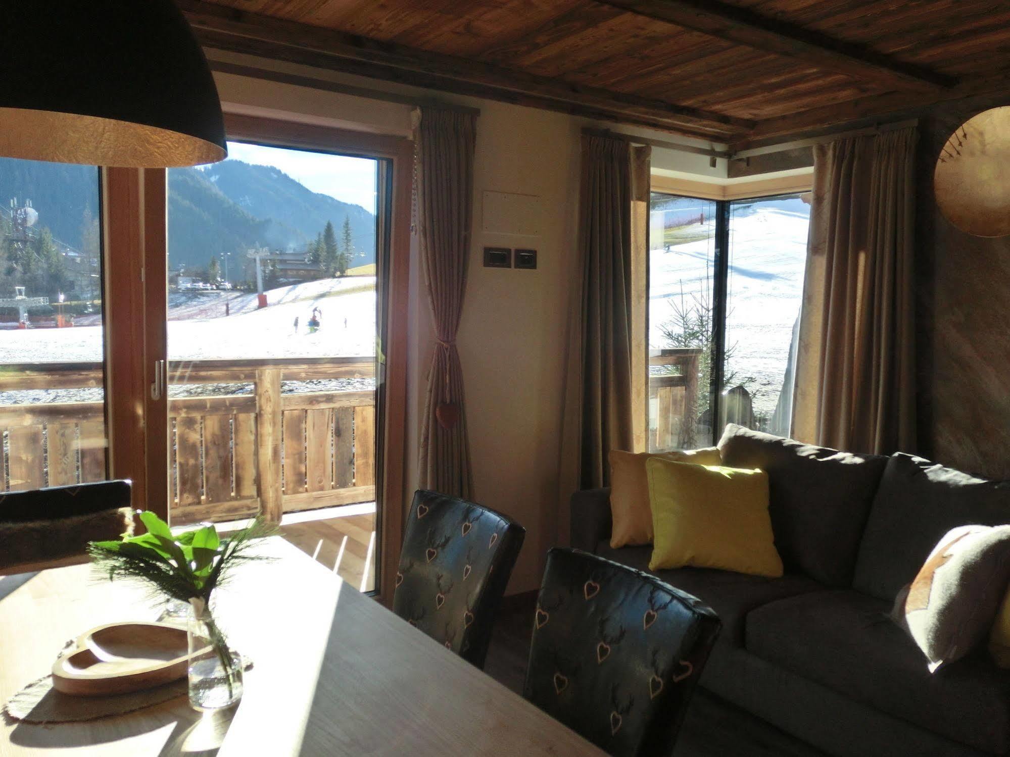 Chalet Stefan - Apartments ラ・ヴィッラ エクステリア 写真