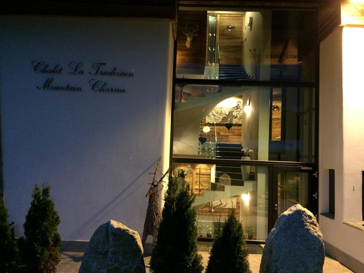 Chalet Stefan - Apartments ラ・ヴィッラ エクステリア 写真